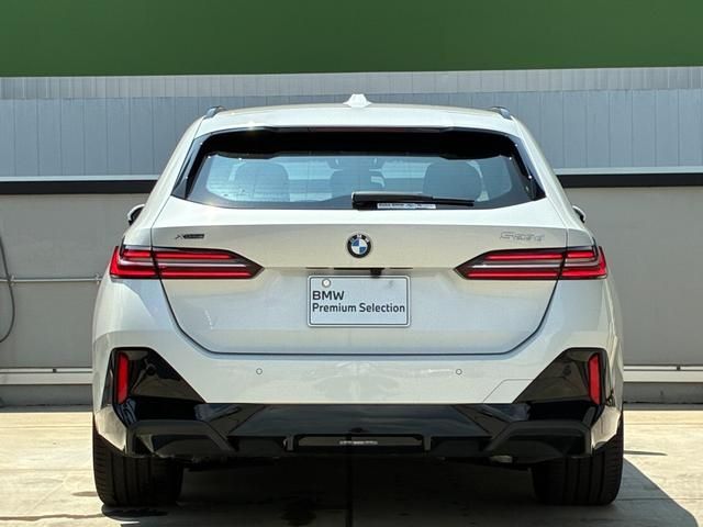 BMW BMW 5series TOURING 2025