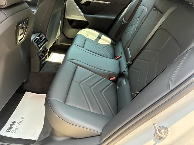 BMW BMW 5series TOURING 2025