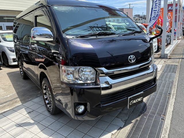 TOYOTA HIACE van 4WD 2015