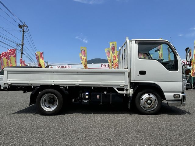 ISUZU ELF 2021