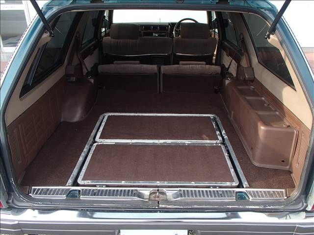 NISSAN GLORIA wagon 1999