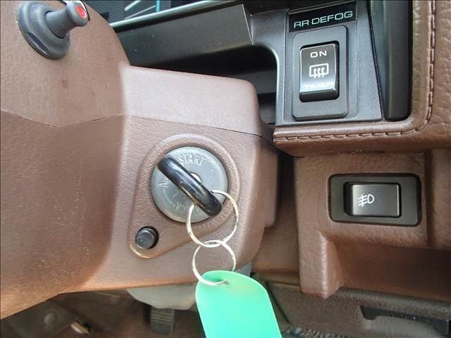 NISSAN GLORIA wagon 1999