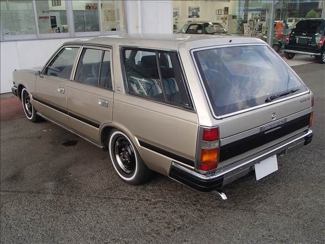 NISSAN GLORIA wagon 1994