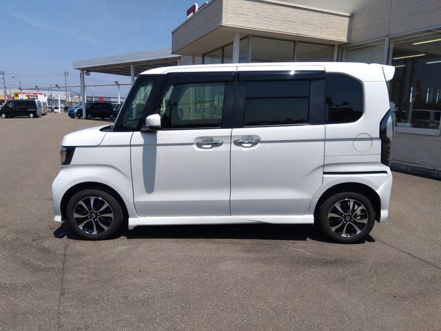 HONDA N BOX CUSTOM 4WD 2020