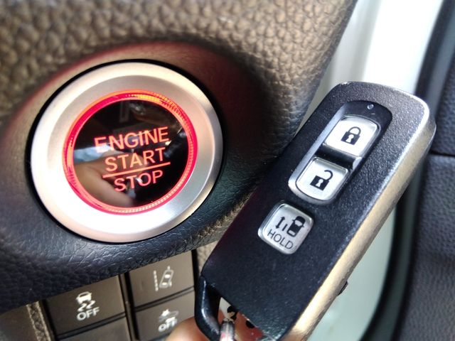 HONDA N BOX CUSTOM 4WD 2020