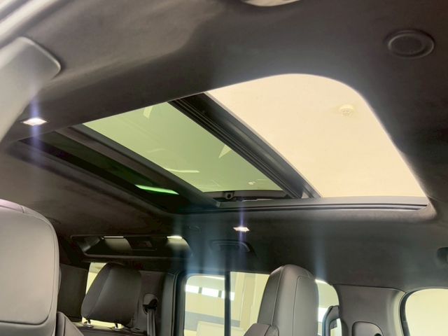 ROVER ROVER DEFENDER 2025