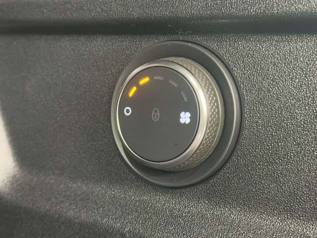 ROVER ROVER DEFENDER 2025