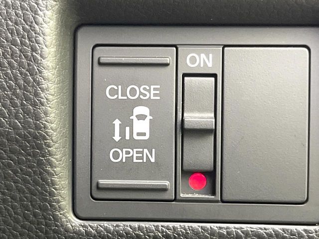 HONDA N BOX CUSTOM 2018