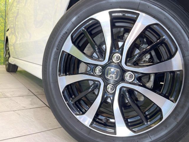 HONDA N BOX CUSTOM 2018