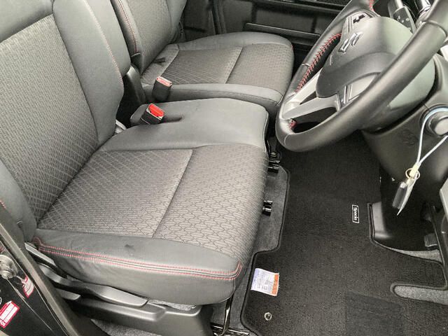 SUZUKI Spacia custom 4WD 2018