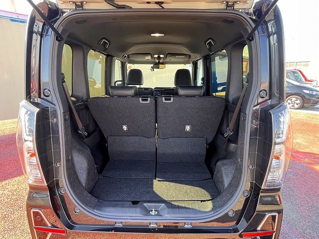 DAIHATSU TANTO CUSTOM 2020