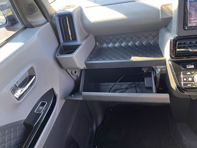 DAIHATSU TANTO CUSTOM 2020