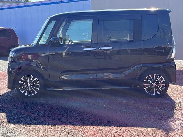 DAIHATSU TANTO CUSTOM 2020