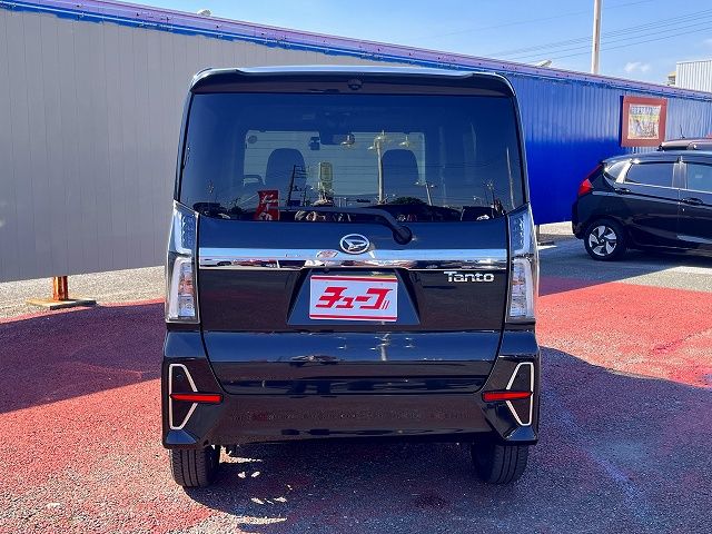 DAIHATSU TANTO CUSTOM 2020