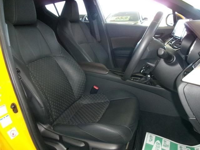 TOYOTA C-HR 4WD 2017