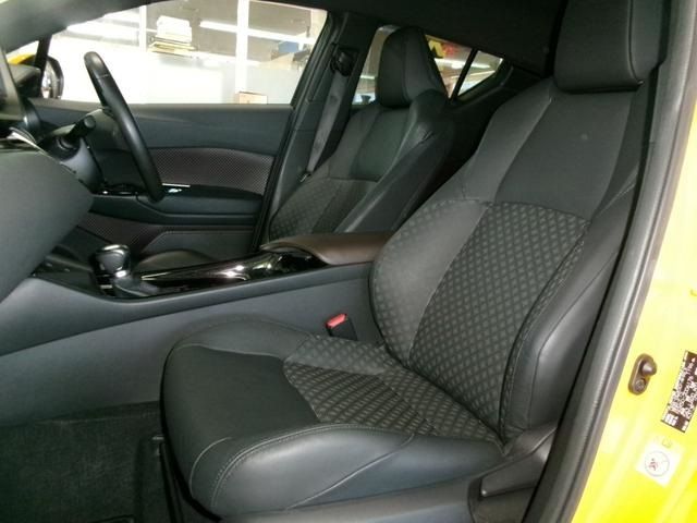 TOYOTA C-HR 4WD 2017