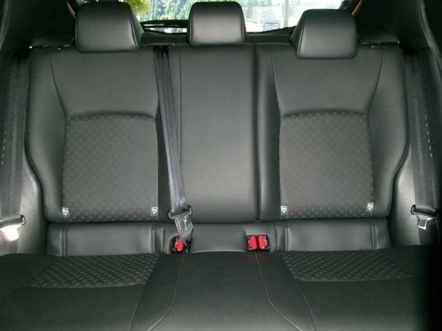 TOYOTA C-HR 4WD 2017