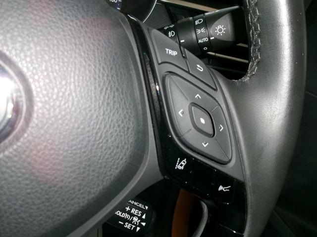 TOYOTA C-HR 4WD 2017