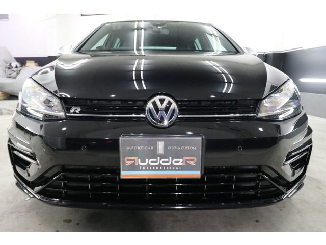 VOLKSWAGEN VOLKSWAGEN GOLF R VARIANT 2018