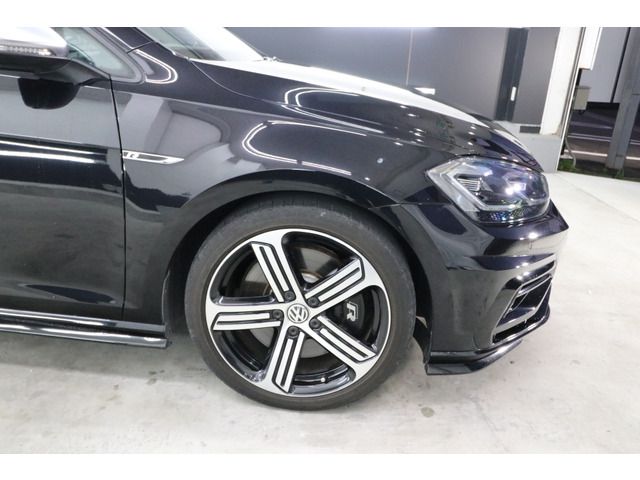 VOLKSWAGEN VOLKSWAGEN GOLF R VARIANT 2018