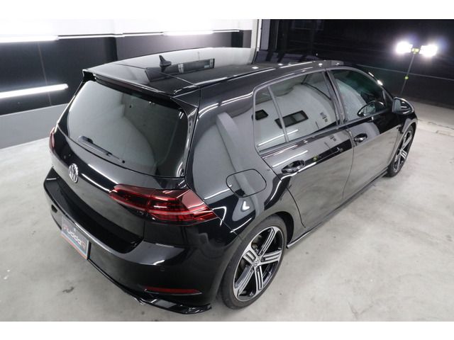 VOLKSWAGEN VOLKSWAGEN GOLF R VARIANT 2018