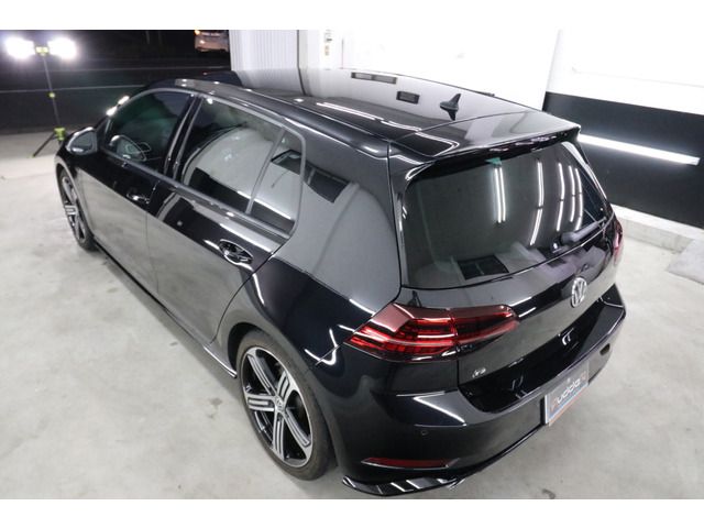 VOLKSWAGEN VOLKSWAGEN GOLF R VARIANT 2018