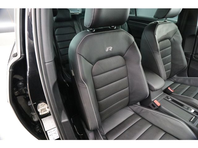 VOLKSWAGEN VOLKSWAGEN GOLF R VARIANT 2018