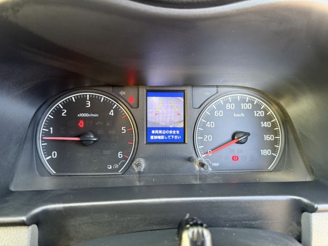 NISSAN NV350 CARAVAN 4WD 2012