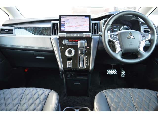 MITSUBISHI DELICA D:5 4WD 2024