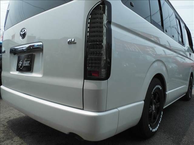 TOYOTA HIACE wagon 2013
