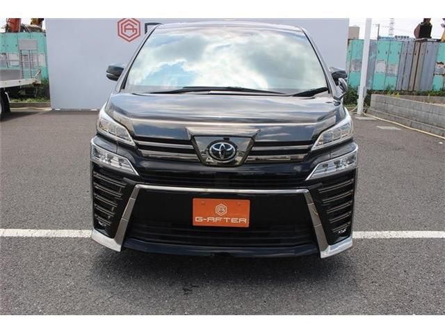 TOYOTA VELLFIRE 2020