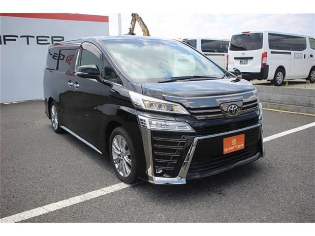TOYOTA VELLFIRE 2020
