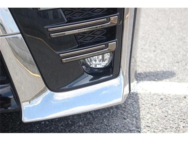 TOYOTA VELLFIRE 2020