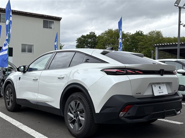 PEUGEOT PEUGEOT 408 2023