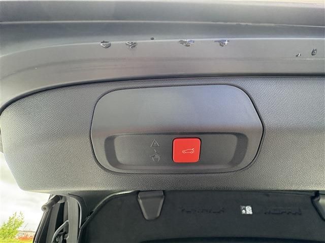 PEUGEOT PEUGEOT 408 2023