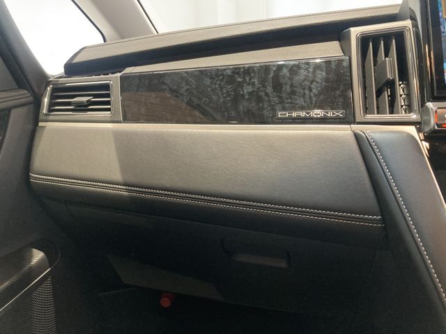 MITSUBISHI DELICA D:5 4WD 2025