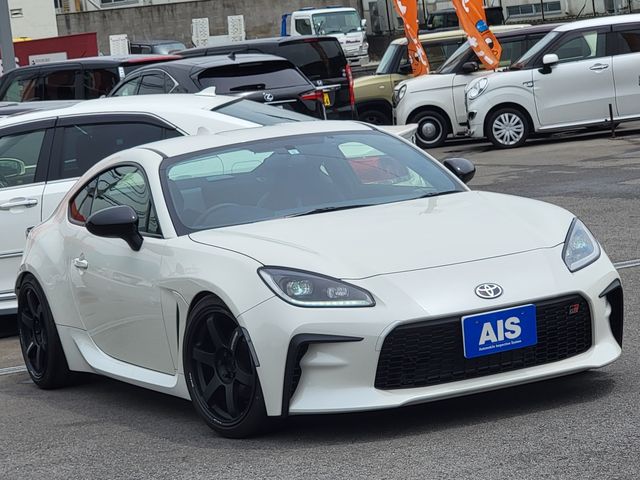 TOYOTA GR86 2023