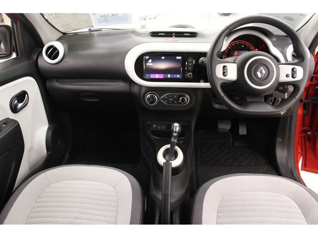 RENAULT RENAULT TWINGO 2009