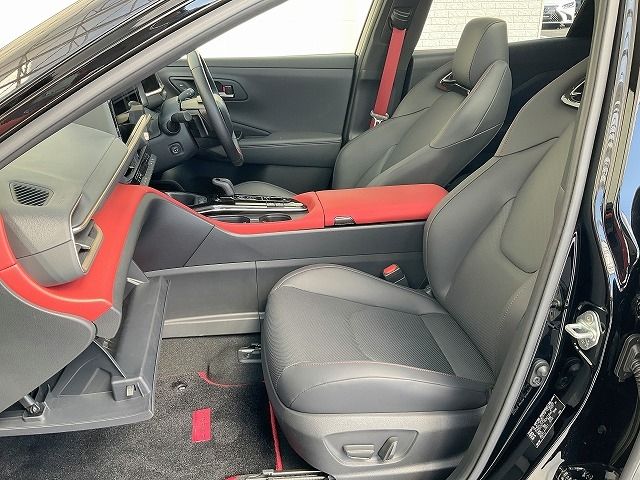 TOYOTA CROWN SPORT 2024