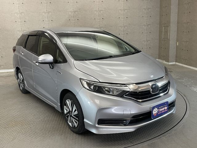 HONDA SHUTTLE HYBRID 2022