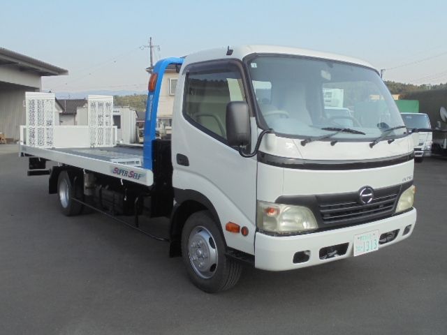 HINO DUTRO 2010