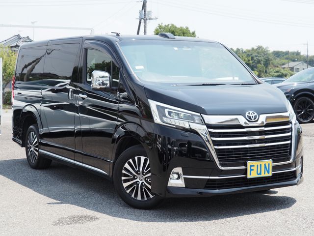 TOYOTA GRANACE 2023