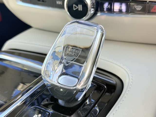 VOLVO VOLVO V60 2024