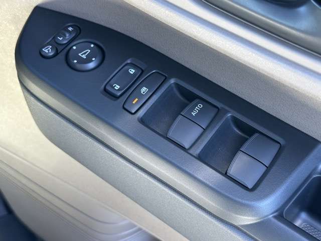 HONDA N BOX JOY 2025