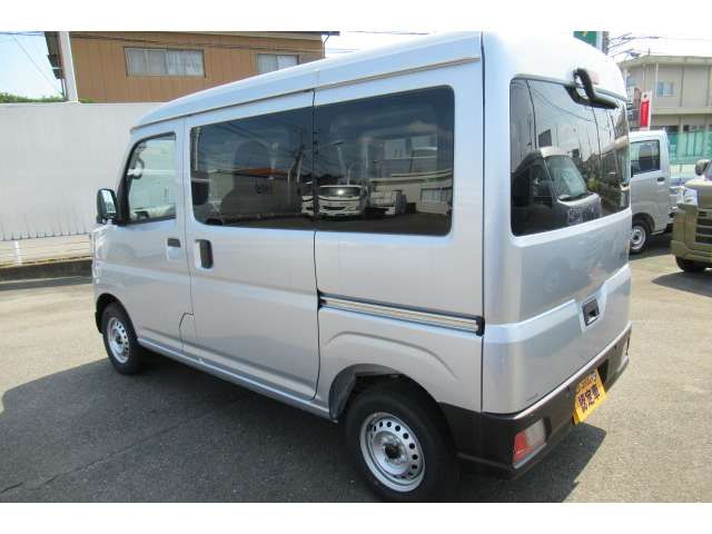 DAIHATSU HIJET CARGO 4WD 2025