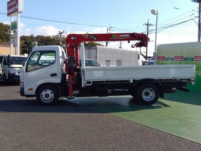 TOYOTA DYNA 2019