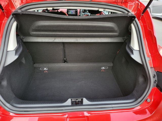 RENAULT RENAULT LUTECIA 2016