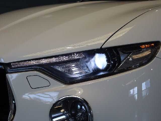 MASERATI MASERATI Levante 2016