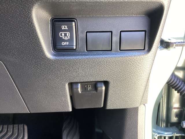 MITSUBISHI DELICA MINI 2025