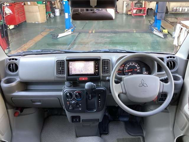 MITSUBISHI MINICAB van 2024